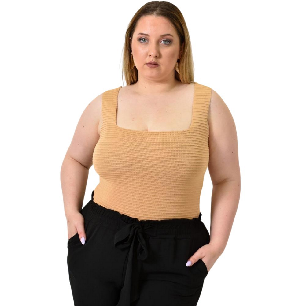 Γυναικείο Plus Size τοπ αμάνικο με ανάγλυφο σχέδιο Μπεζ 24378