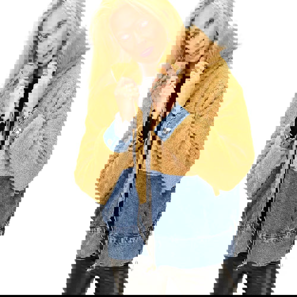 Γυναικείο τζιν τζάκετ με γούνα Μπεζ 13132