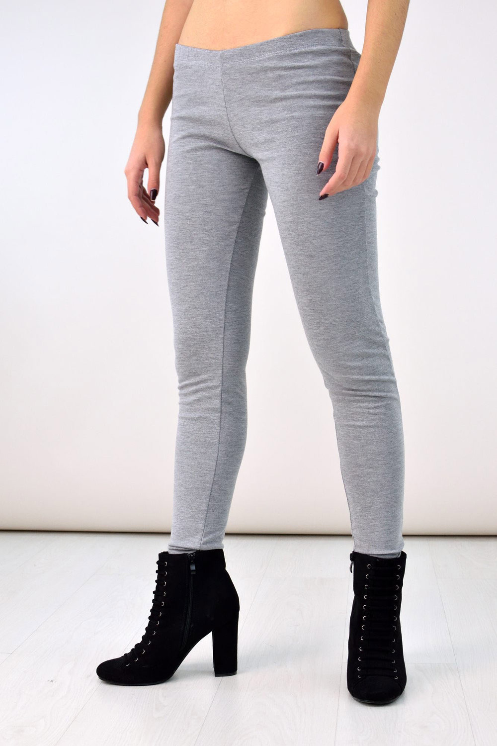 Χαμηλοκάβαλο κολάν Γκρι 136 φωτογραφία