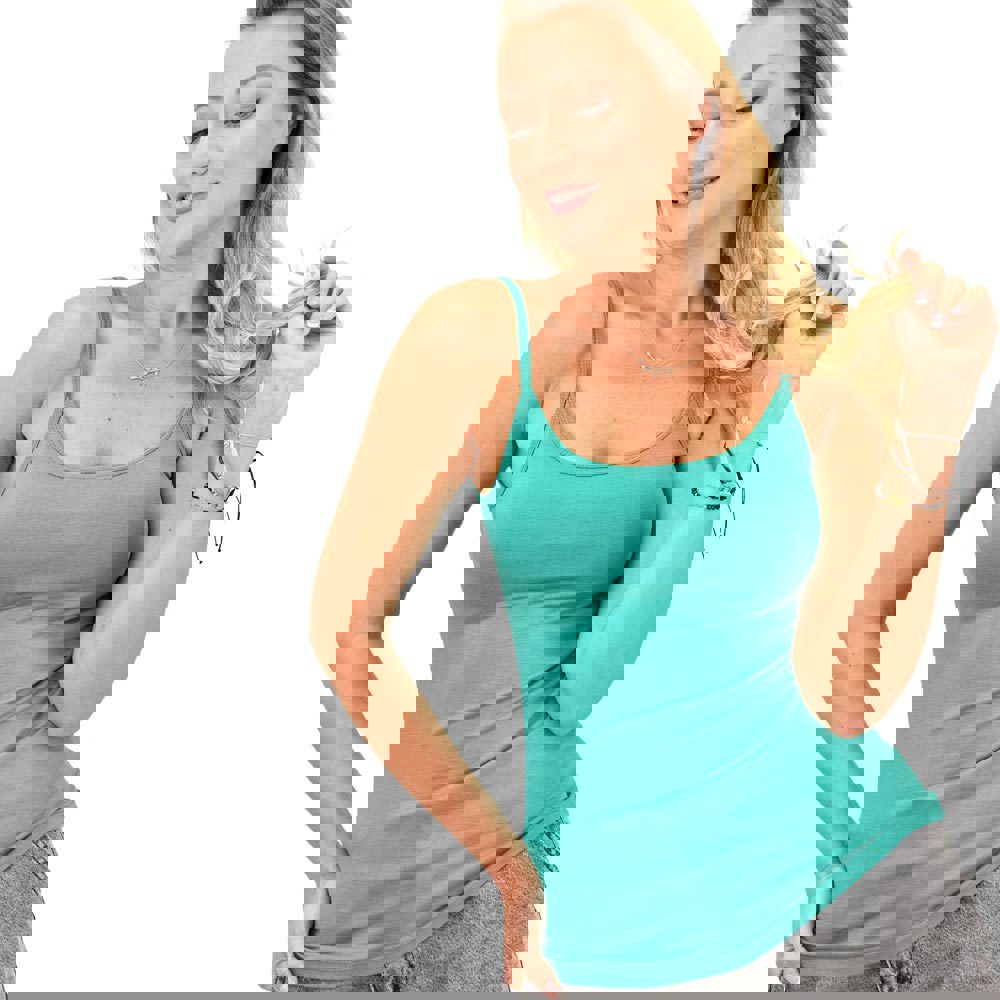 Μπλούζα μονόχρωμη με λεπτή τιράντα Πράσινο 228