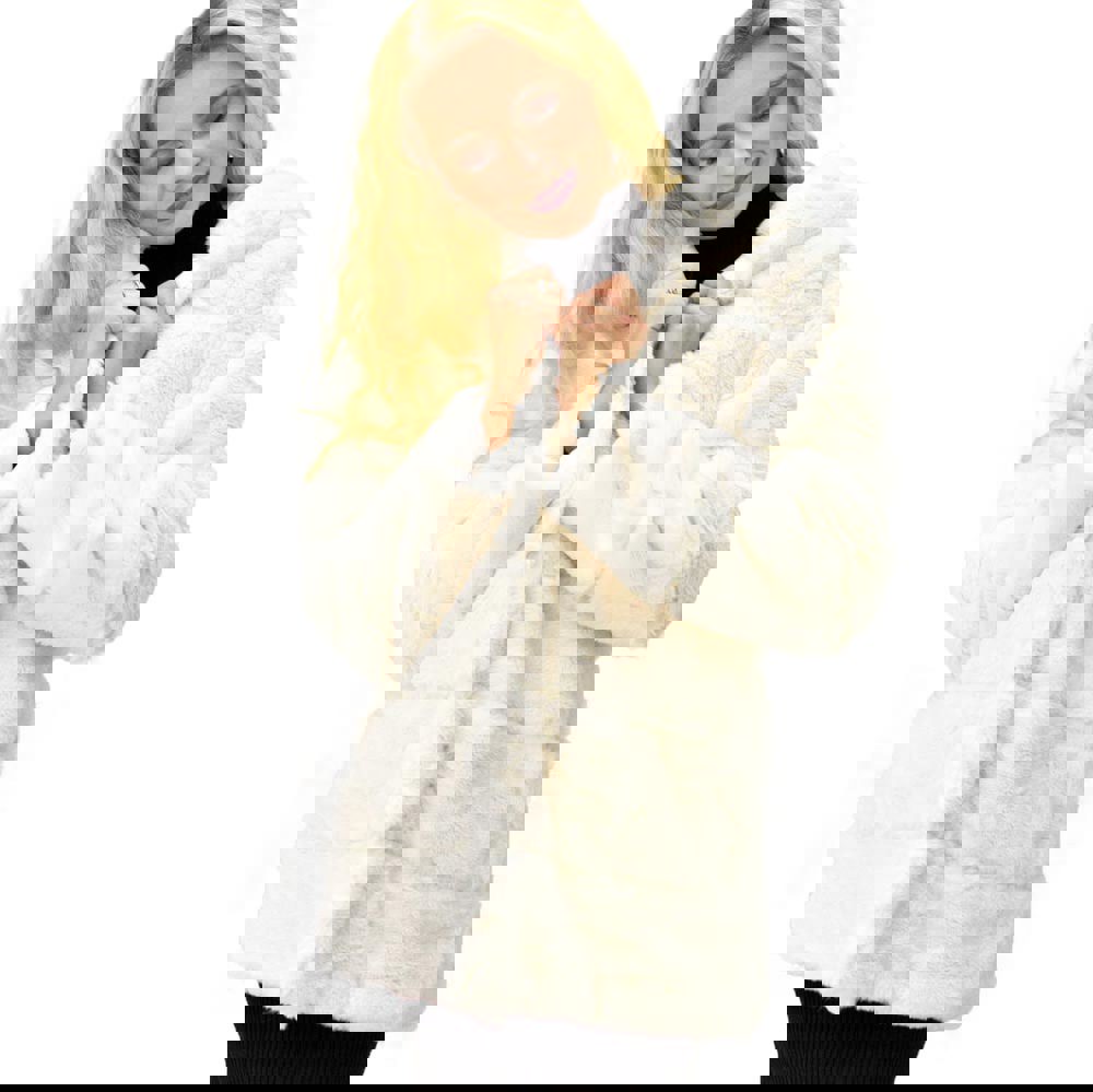 Γούνινο παλτό με κουκούλα Λευκό 3508