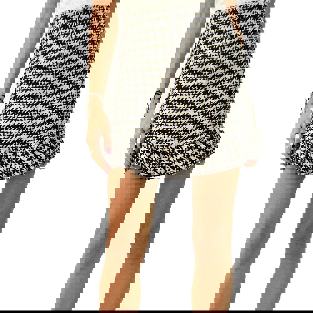 Γυναικεία φούστα πλεκτή με τελείωμα βολάν Λευκό 8410