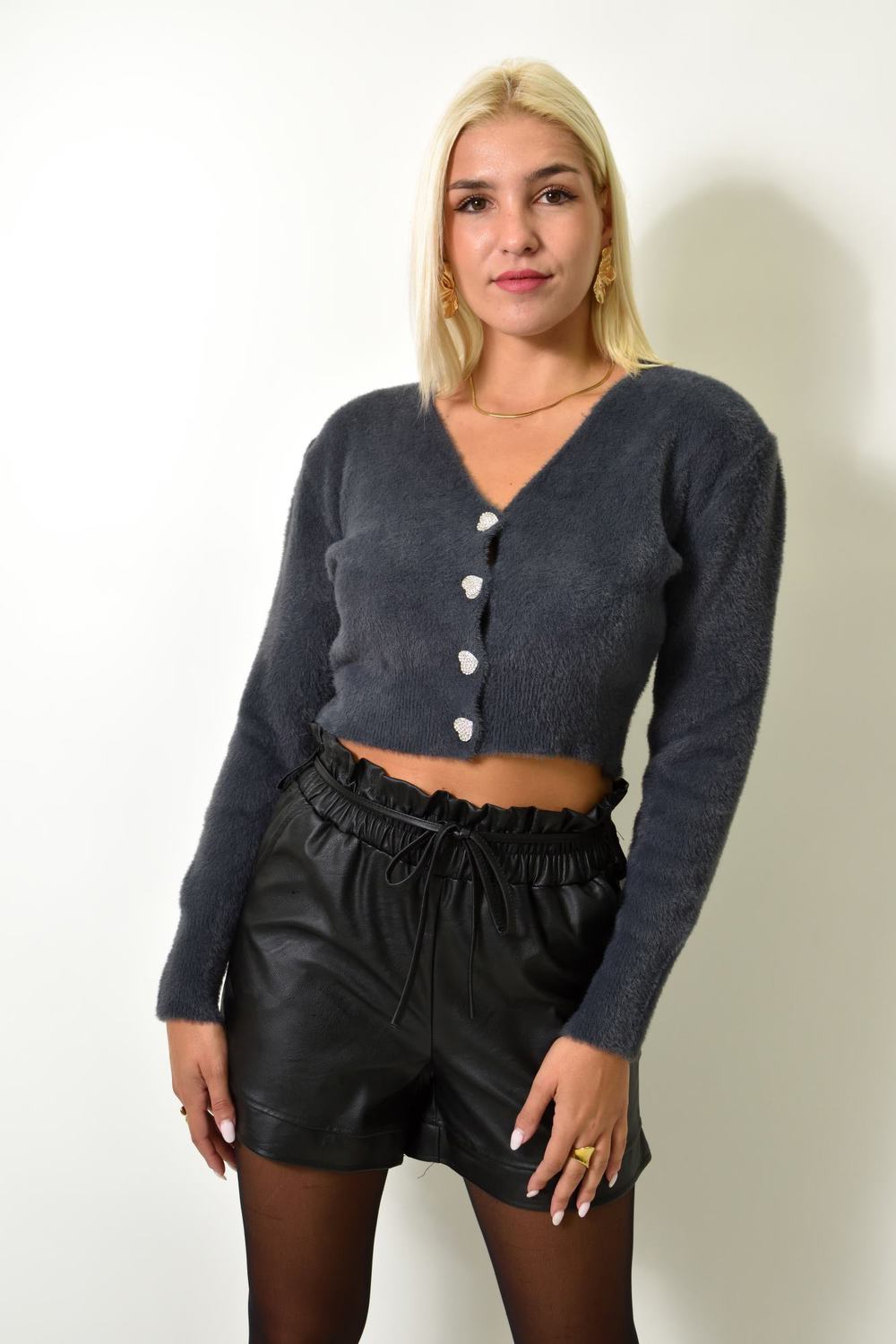 Χνουδωτή ζακέτα με κουμπιά σε σχήμα καρδιάς Ανθρακί 25671 φωτογραφία