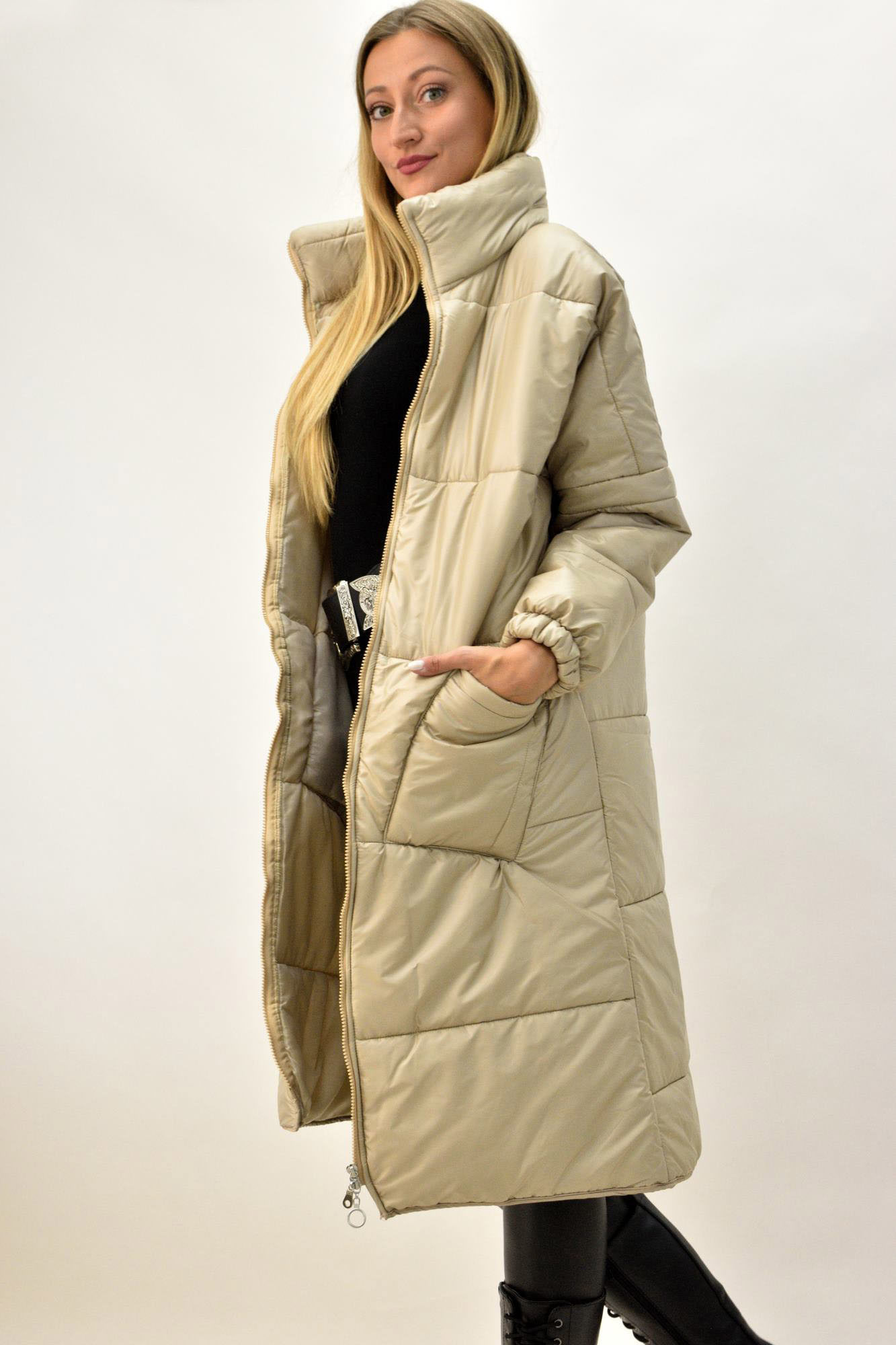 Γυναικείο μπουφάν oversized Μπεζ 9442