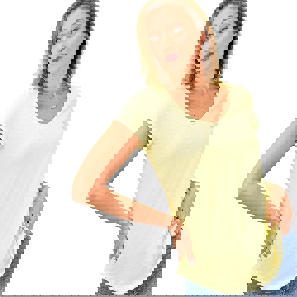 Γυναικεία μπλούζα με στρογγυλή ανοιχτή λαιμόκομψη Κίτρινο 10004