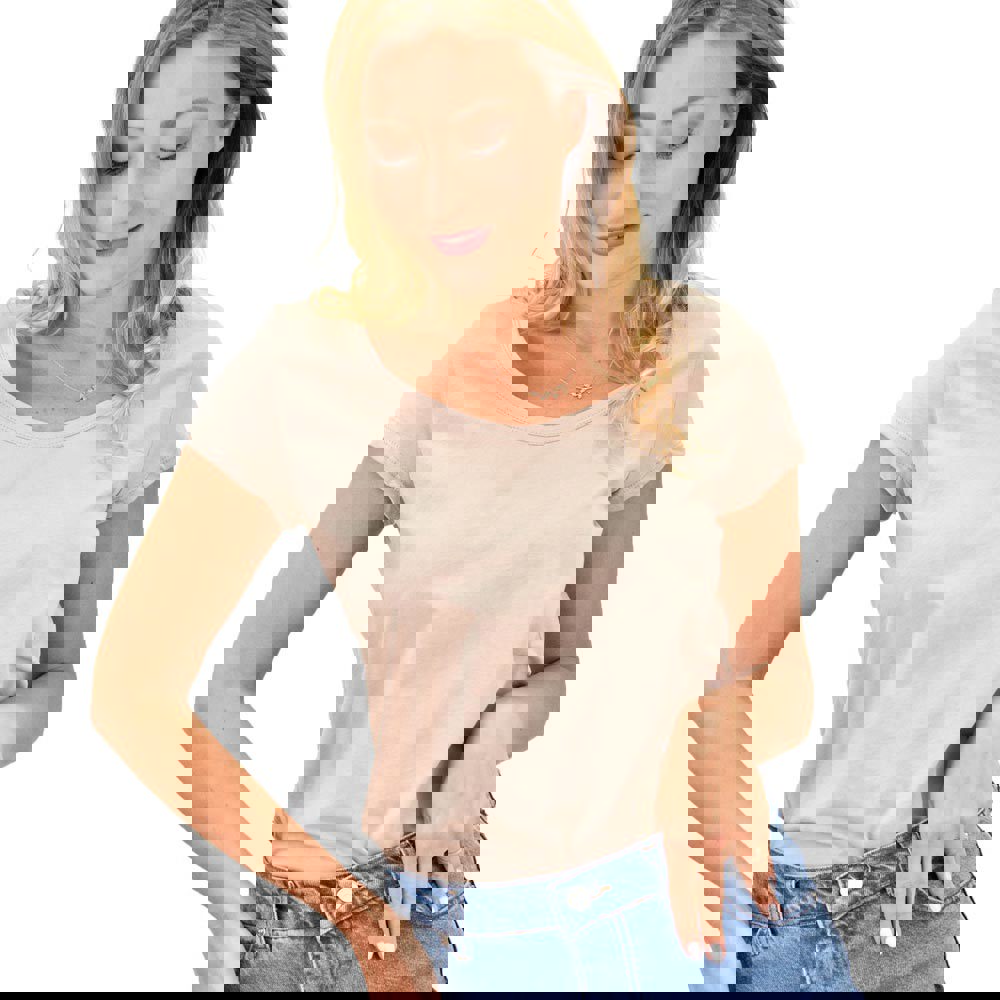 Γυναικεία μπλούζα με στρογγυλή ανοιχτή λαιμόκομψη Μπεζ 9963