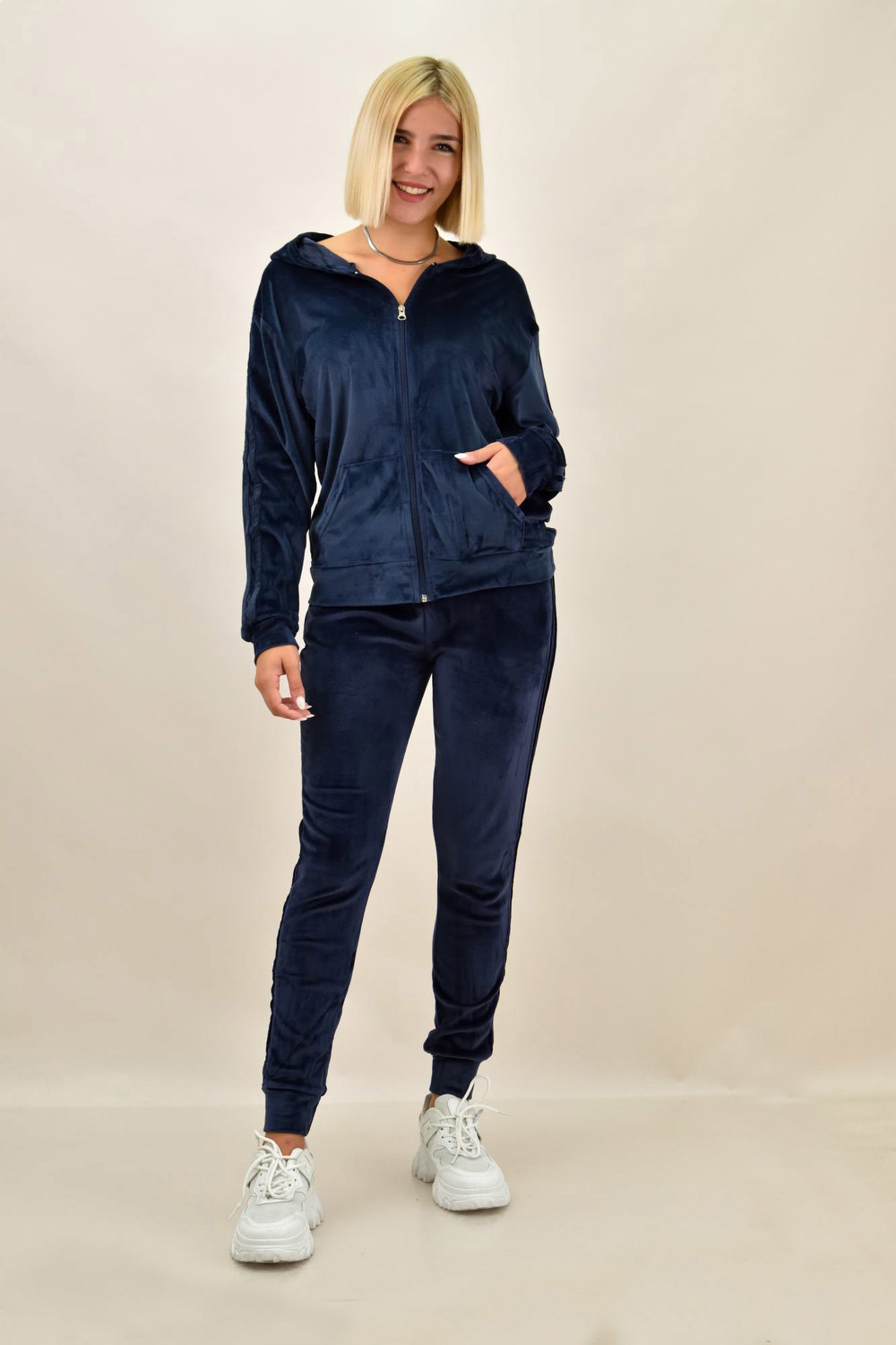 Γυναικείο σετ βελουτέ φόρμα με τύπωμα LOVE Μπλε 17818 φωτογραφία