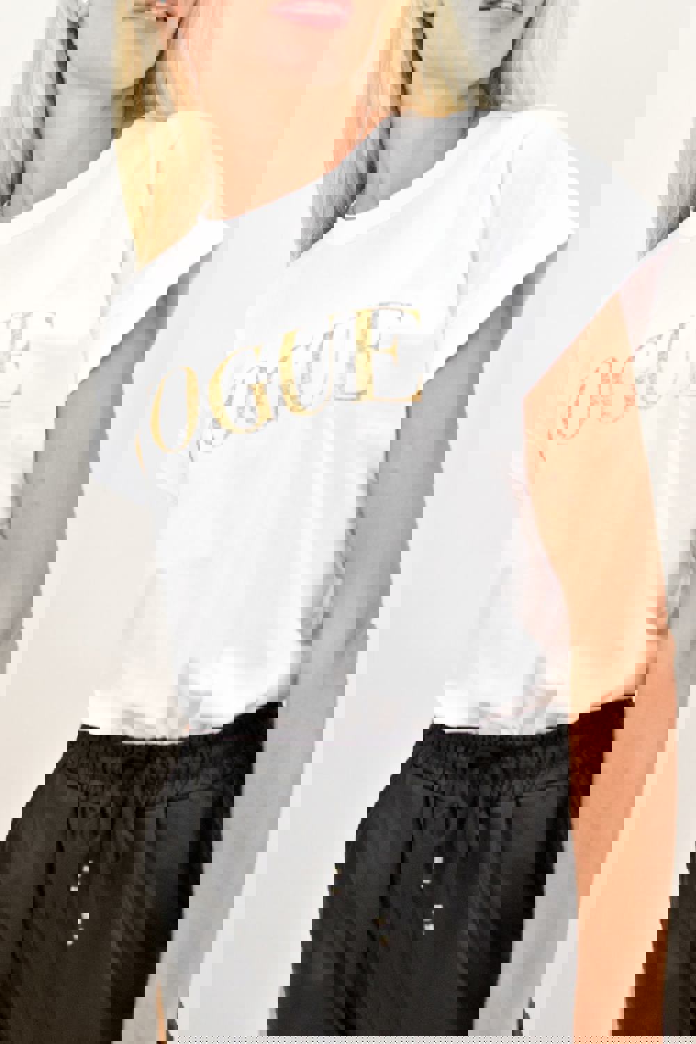 Γυναικεία μπλούζα με τύπωμα VOGUE Λευκό 12629 φωτογραφία