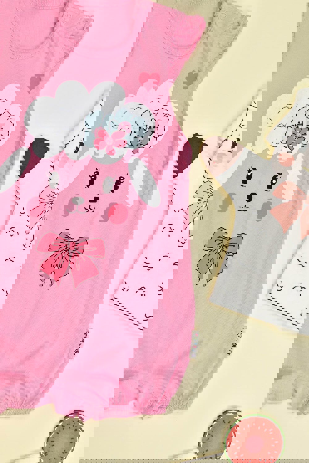 Βρεφικό φορμάκι με σχέδιο προβατάκι Φούξια 16349 φωτογραφία