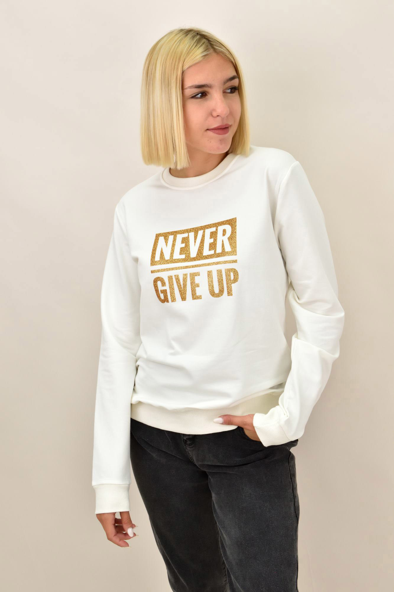 Βαμβακερό φούτερ με τύπωμα NEVER GIVE UP Λευκό 17602