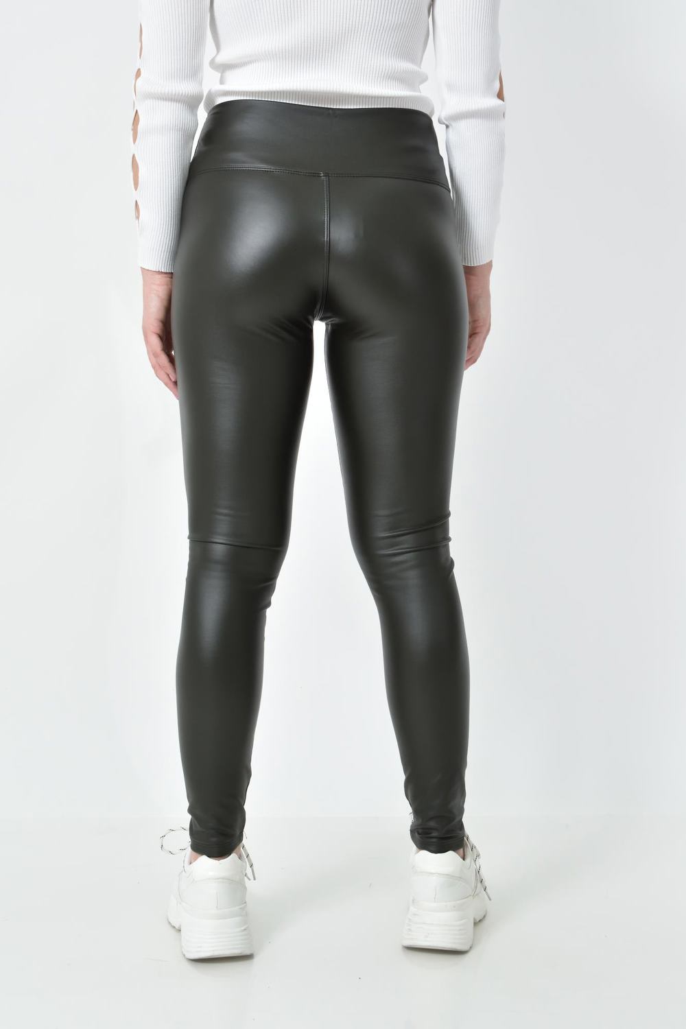 Γυναικείο δερμάτινο κολάν με χοντρή μπάσκα Χακί 27340 φωτογραφία