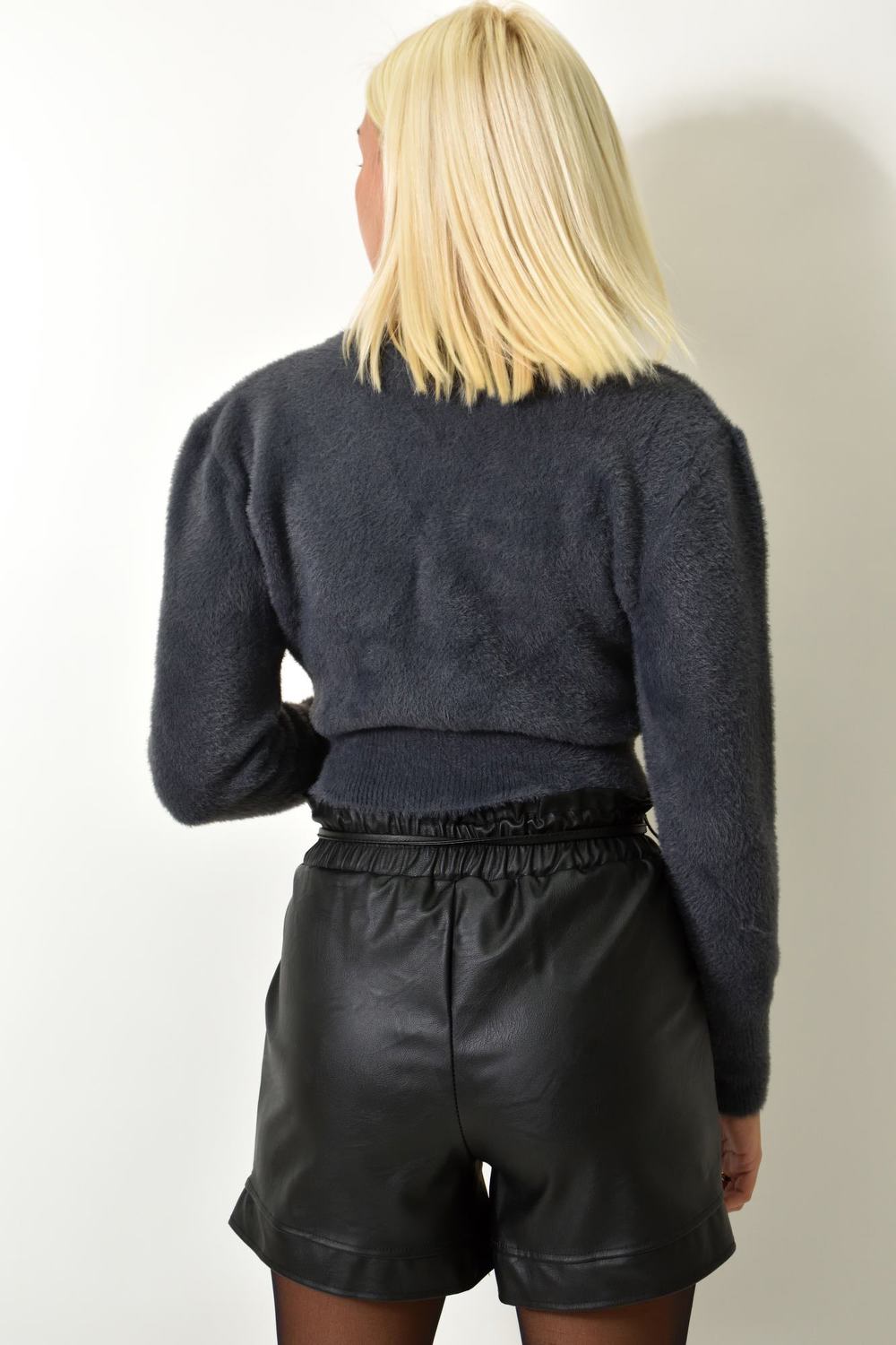 Χνουδωτή ζακέτα με κουμπιά σε σχήμα καρδιάς Ανθρακί 25671 φωτογραφία