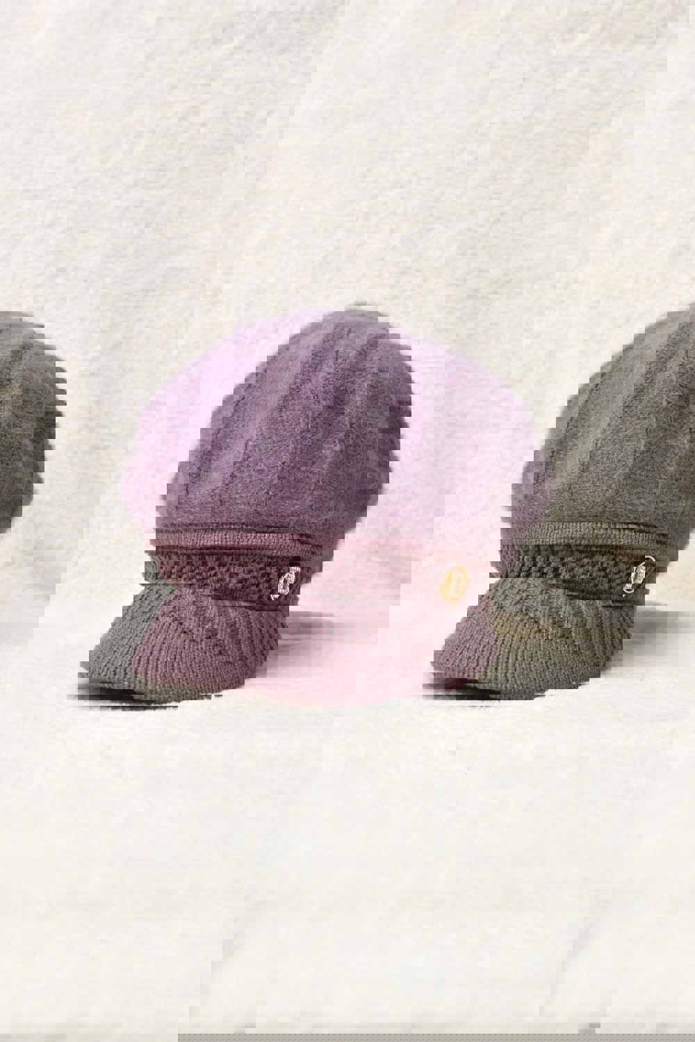 Γυναικείο πλεκτό καπέλο με γείσο Μωβ 22713 φωτογραφία