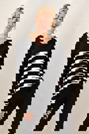  - Πλεκτή μπλούζα ριγέ oversized σε μαύρο