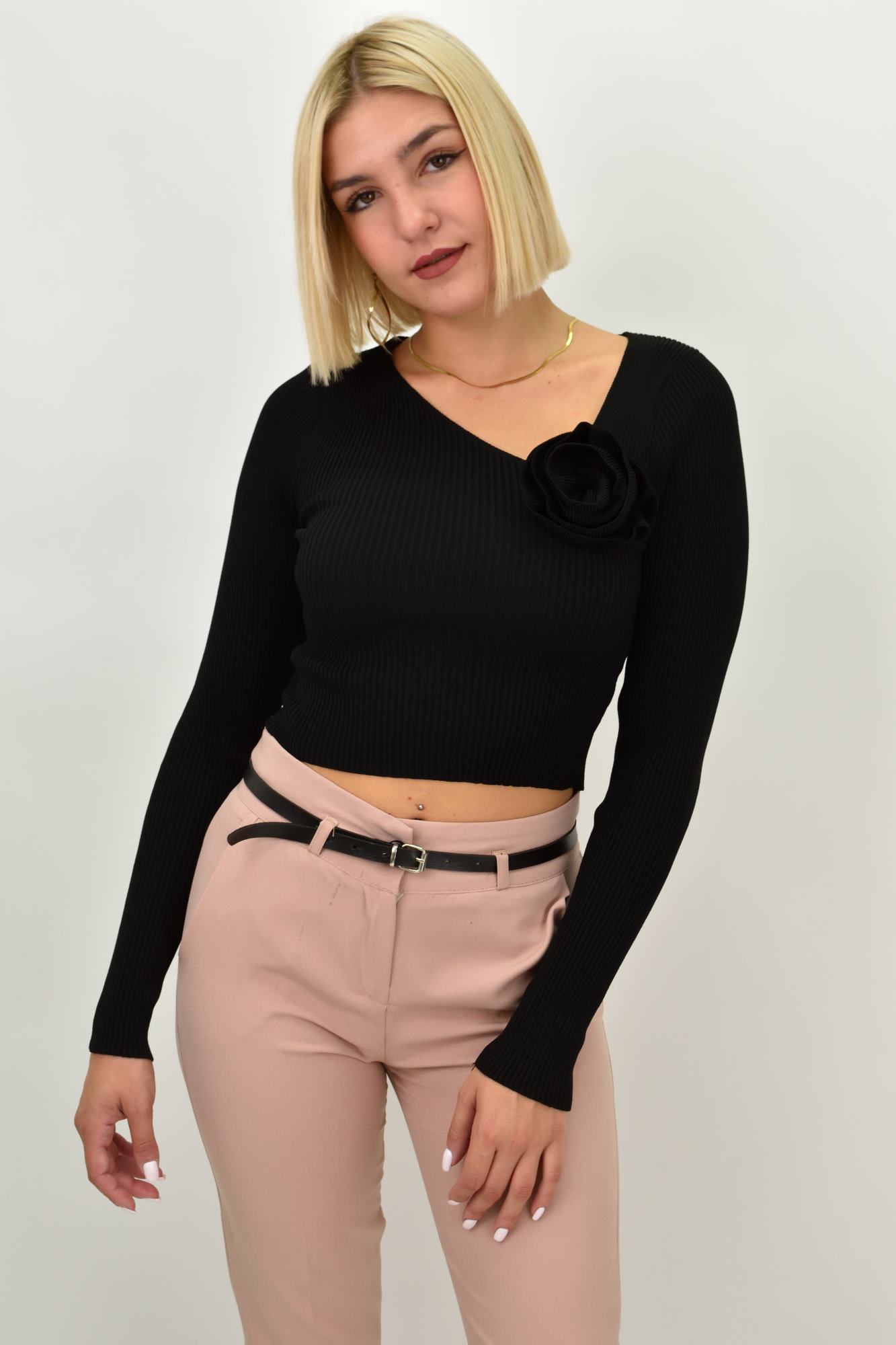 Γυναικείο πλεκτό crop top με σχέδιο λουλούδι Μαύρο 21983