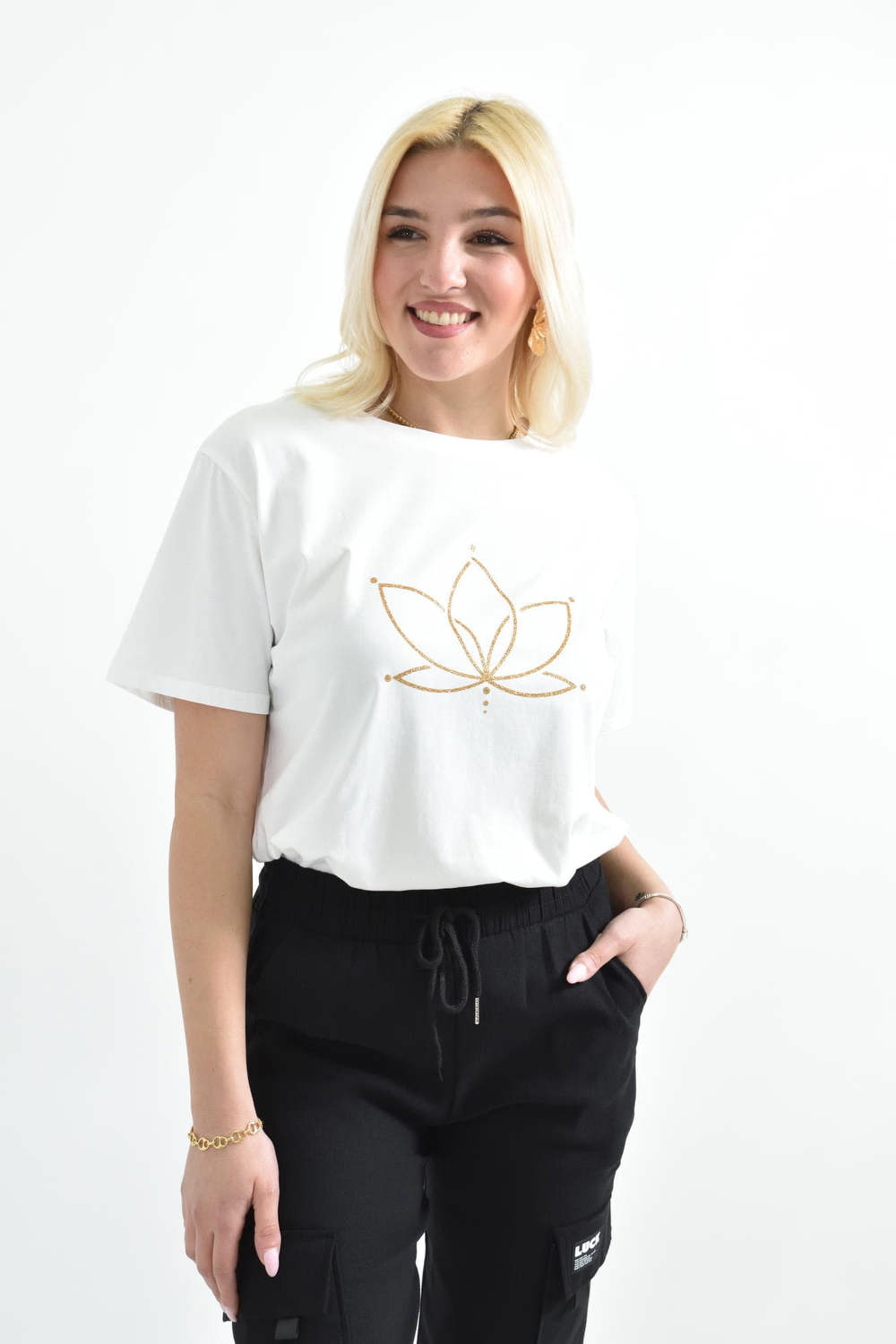Γυναικείο T-shirt με χρυσό τύπωμα νούφαρο Λευκό 26381 φωτογραφία