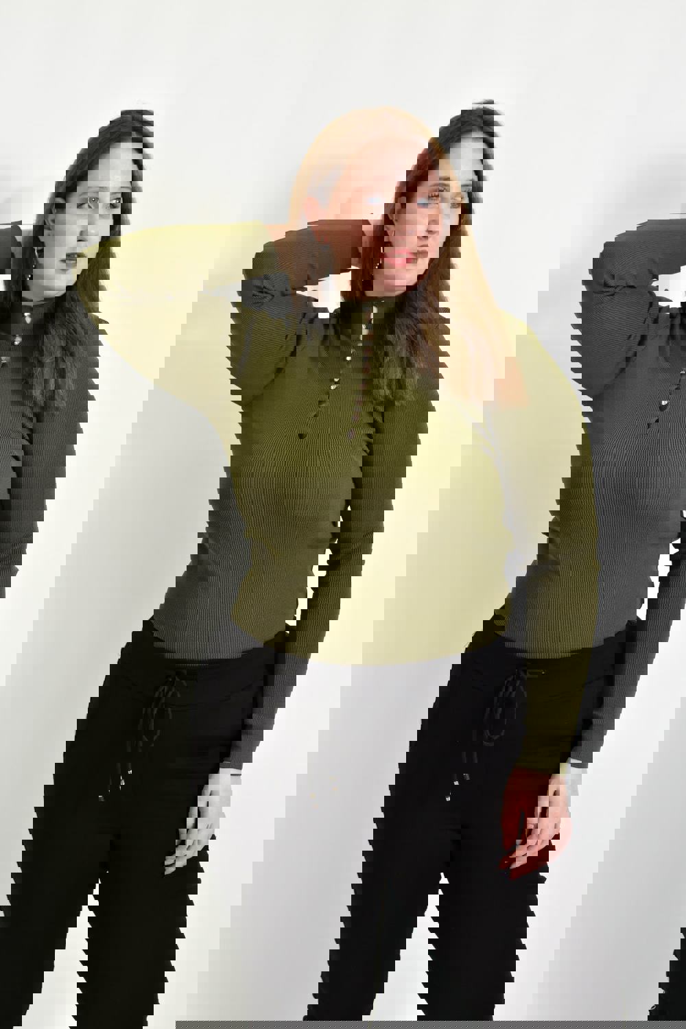 Γυναικείο Plus τοπ με στρας Λαδί 22386 φωτογραφία