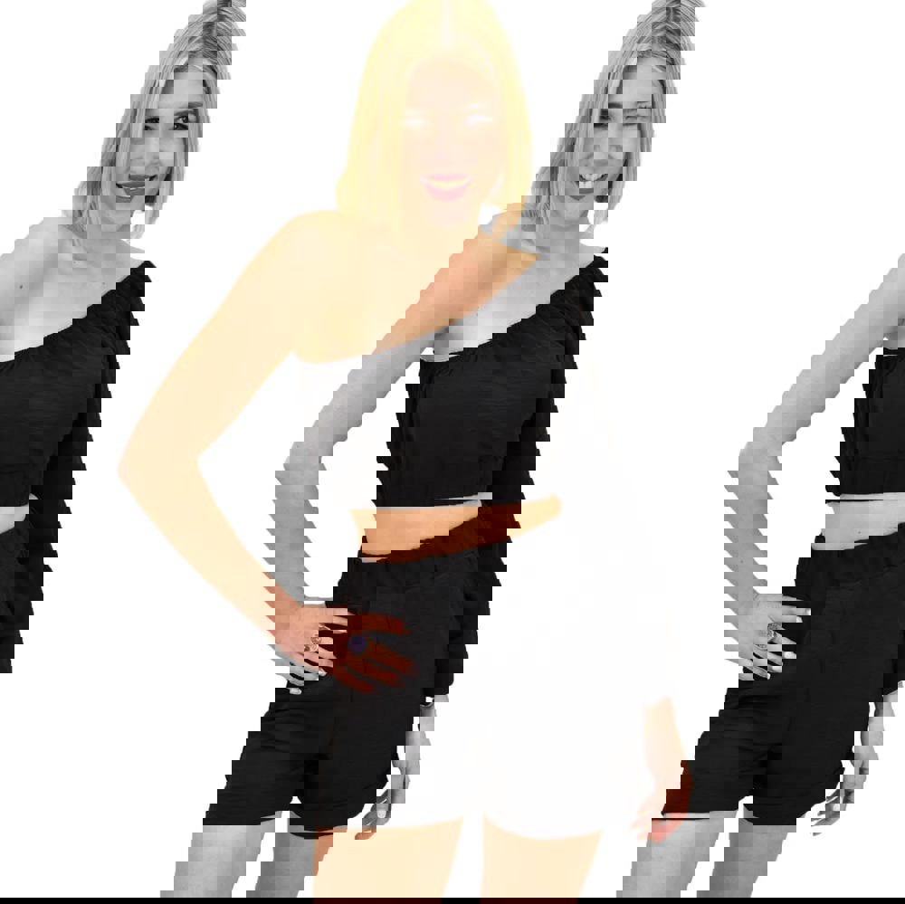 Γυναικείο σετ με τοπ και σορτσάκι Μαύρο 9860