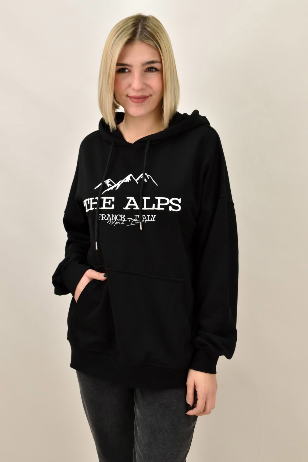 Γυναικείο φούτερ με κουκούλα "The Alps" Μαύρο 18706 φωτογραφία