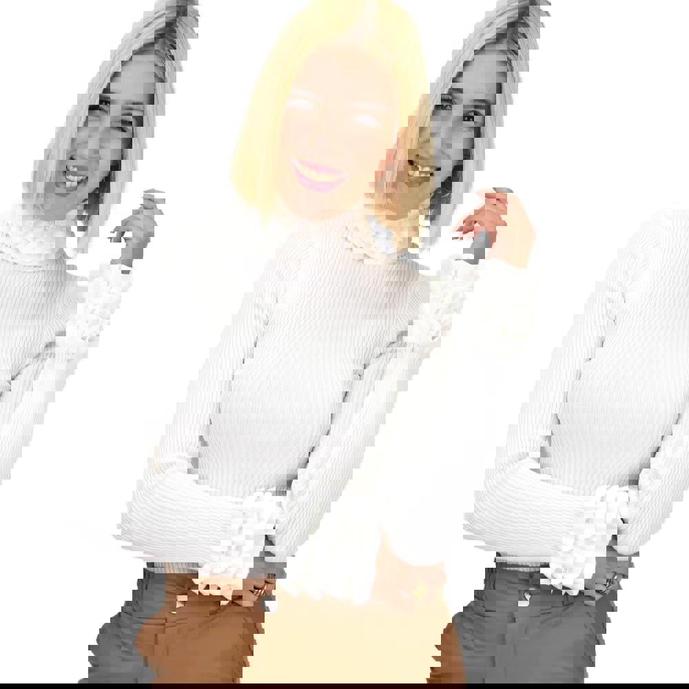 Γυναικείο τοπ με σχέδιο στο λαιμό και στα μανίκια Λευκό 22234