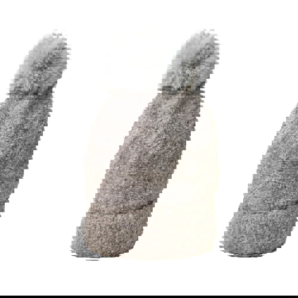 Γυναικείο σκουφί με φούντα χνουδωτό Γκρι 22697