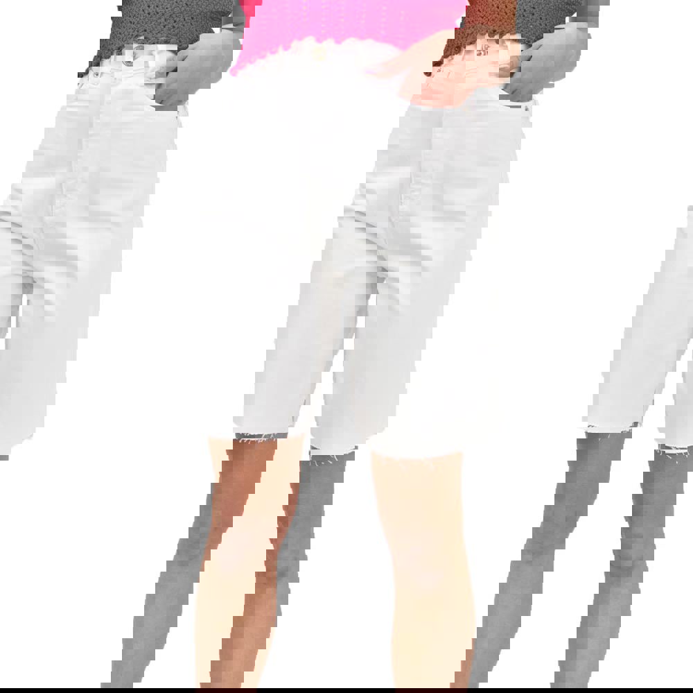 Γυναικεία τζιν βερμούδα με ξέφτια Λευκό 15693