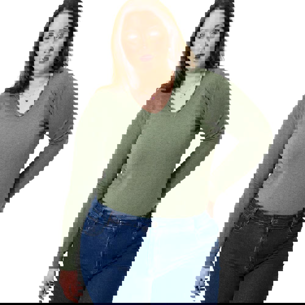 Πλεκτή μπλούζα ζέρσεϊ με V λαιμόκοψη για μεγάλα μεγέθη Χακί 22788