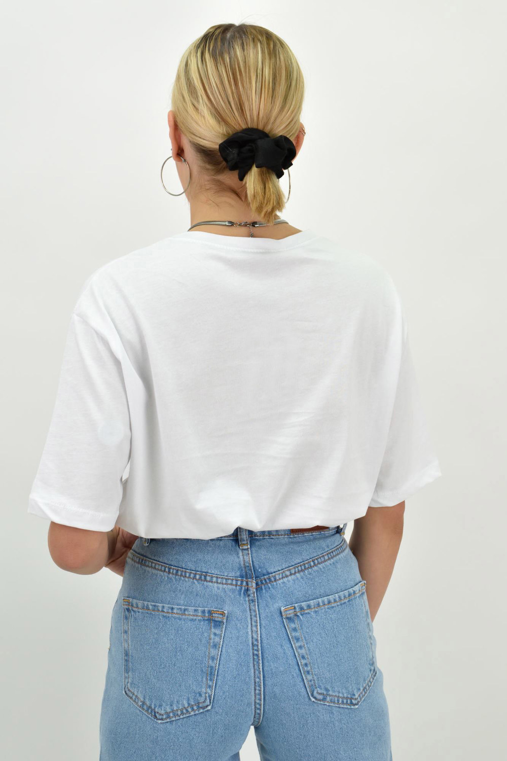 Γυναικείο T-shirt με στρας σε διχρωμία Λευκό 20023 φωτογραφία