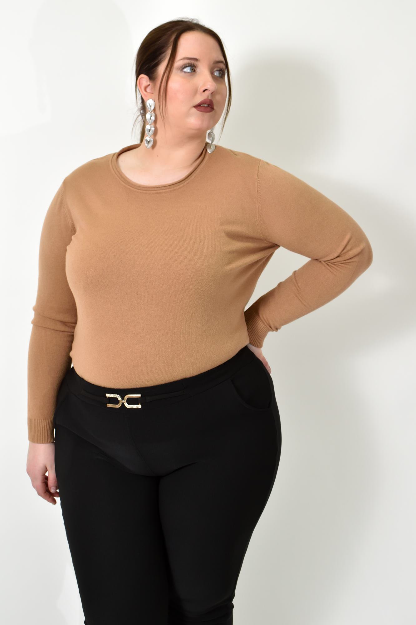 Πλεκτή basic μπλούζα plus size Ταμπά 22758