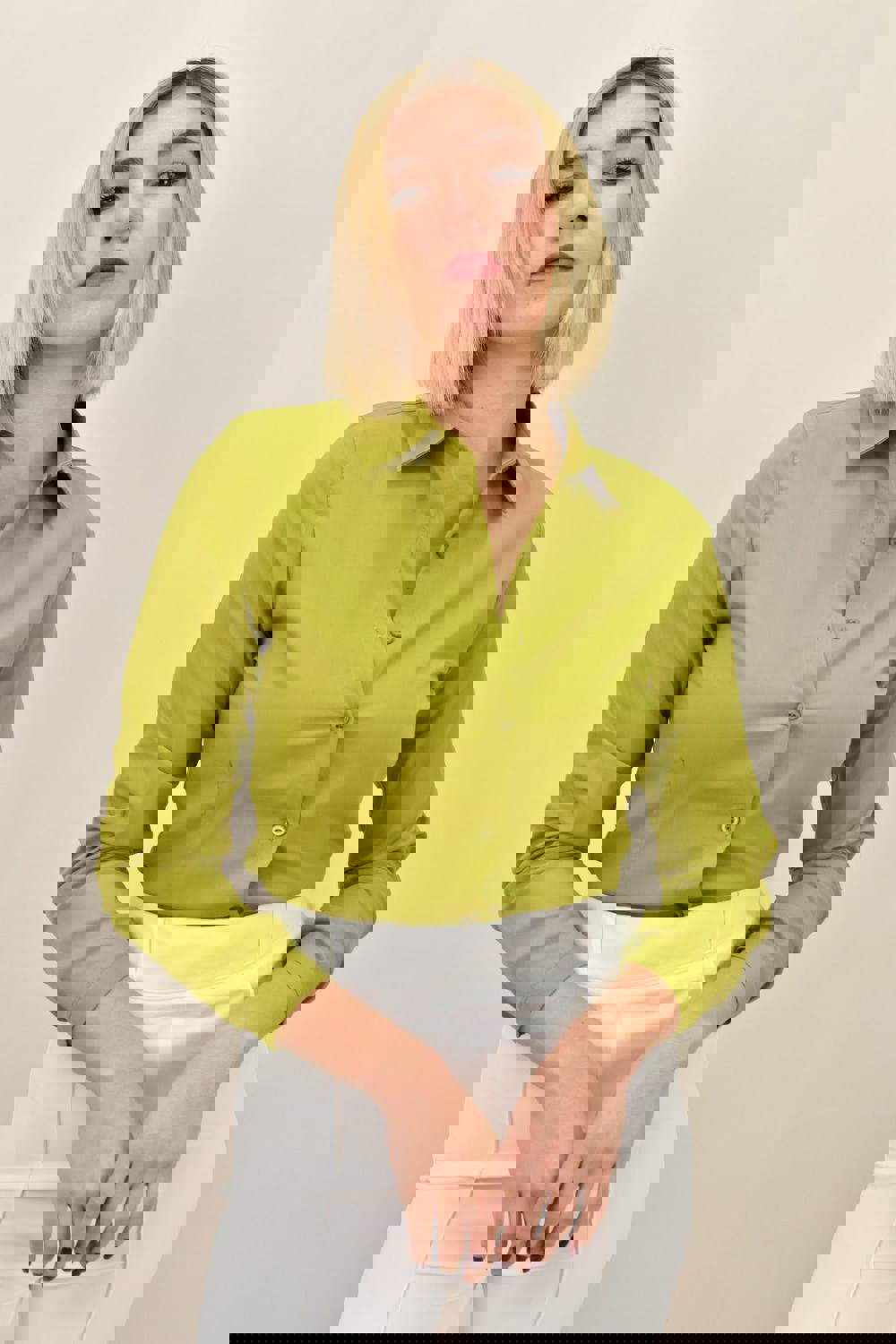 Γυναικείο πουκάμισο μονόχρωμο Λαχανί 18815 φωτογραφία