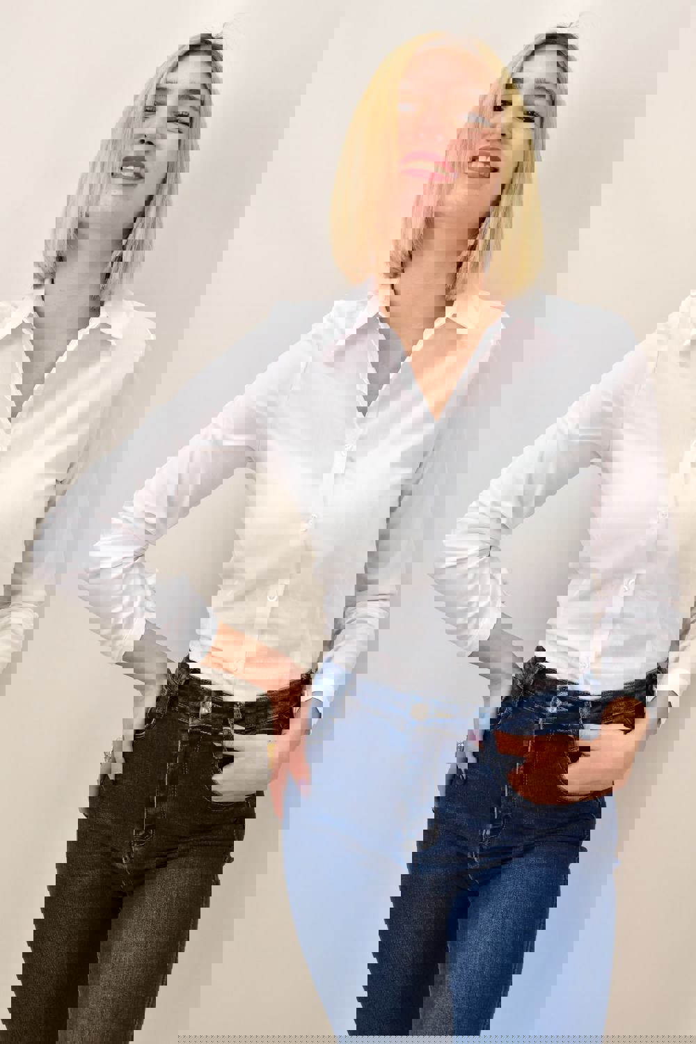 Γυναικείο πουκάμισο μονόχρωμο Λευκό 18814 φωτογραφία