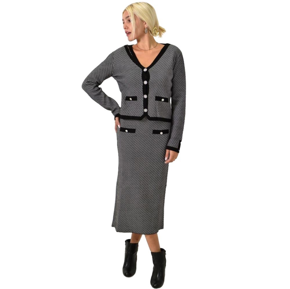 Γυναικείο σετ με μακρύ φόρεμα και σχέδιο ριγέ Μαύρο 25626