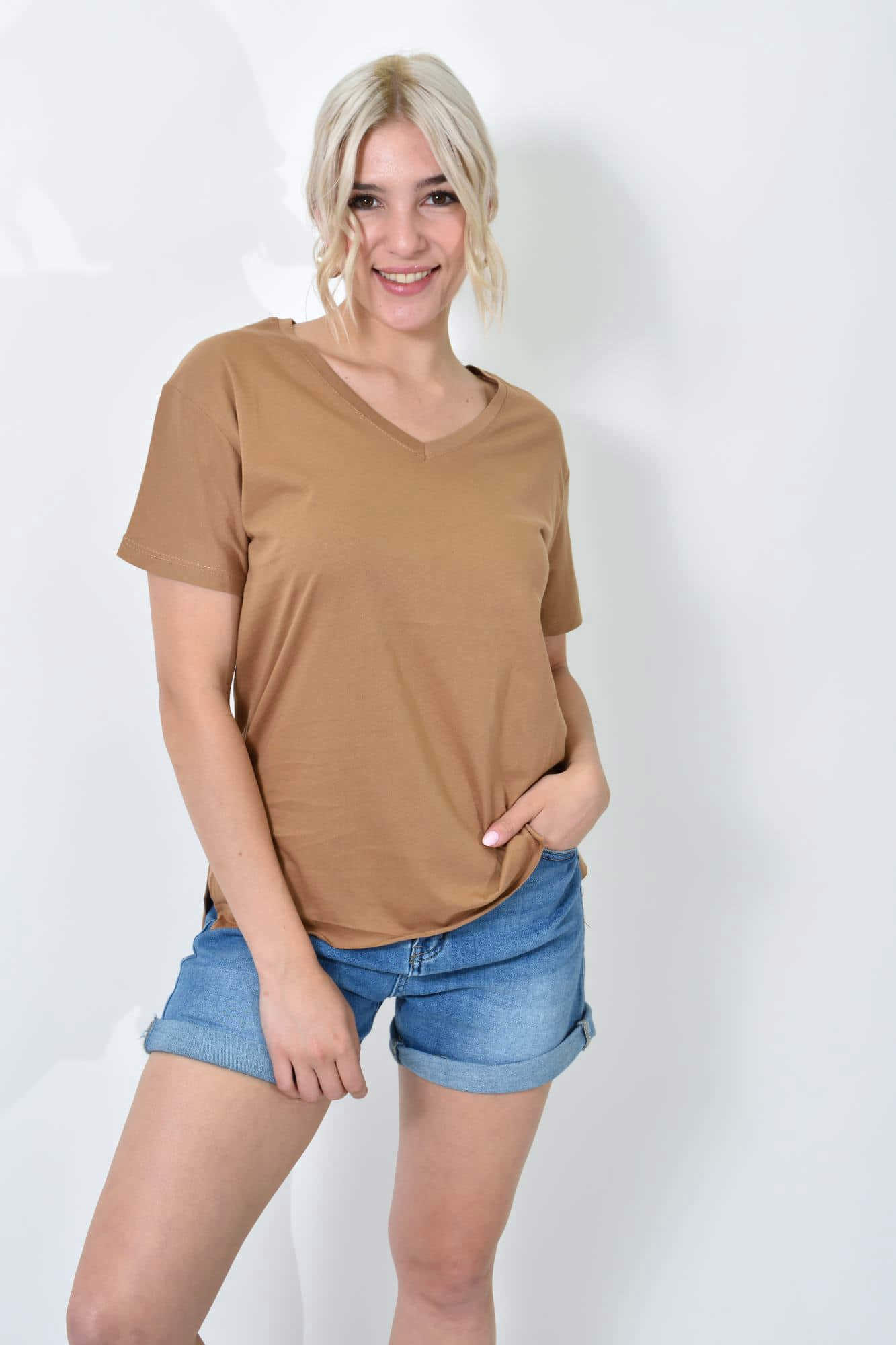 T-shirt μονόχρωμο oversized Καφέ 24469