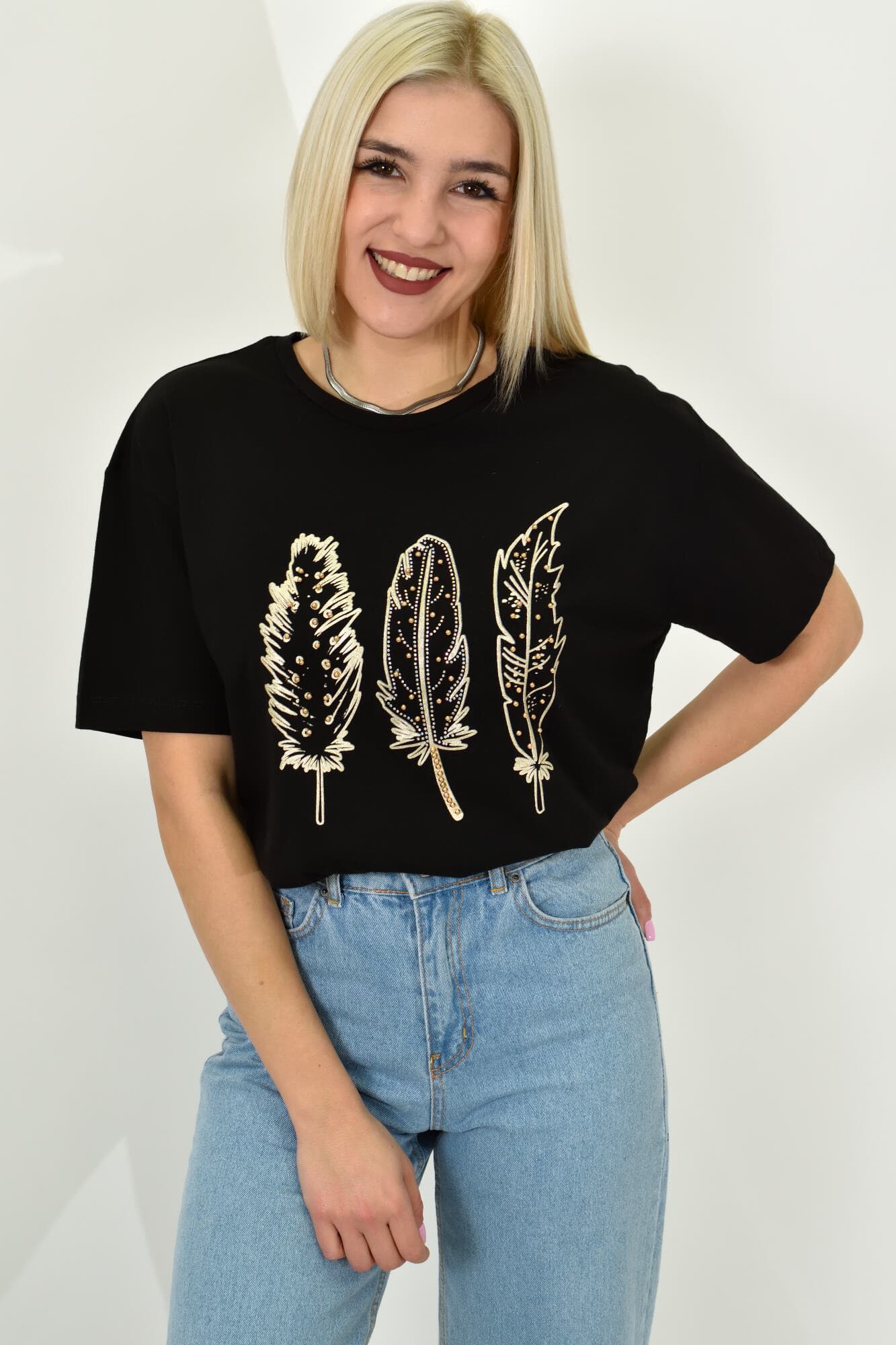 Γυναικείο T-shirt με σχέδιο φτερά Μαύρο 23148