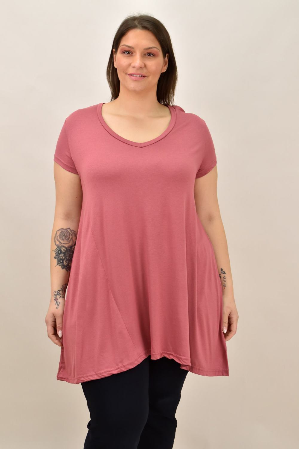 Γυναικεία μπλούζα μονόχρωμη oversized Σομόν 19134 φωτογραφία