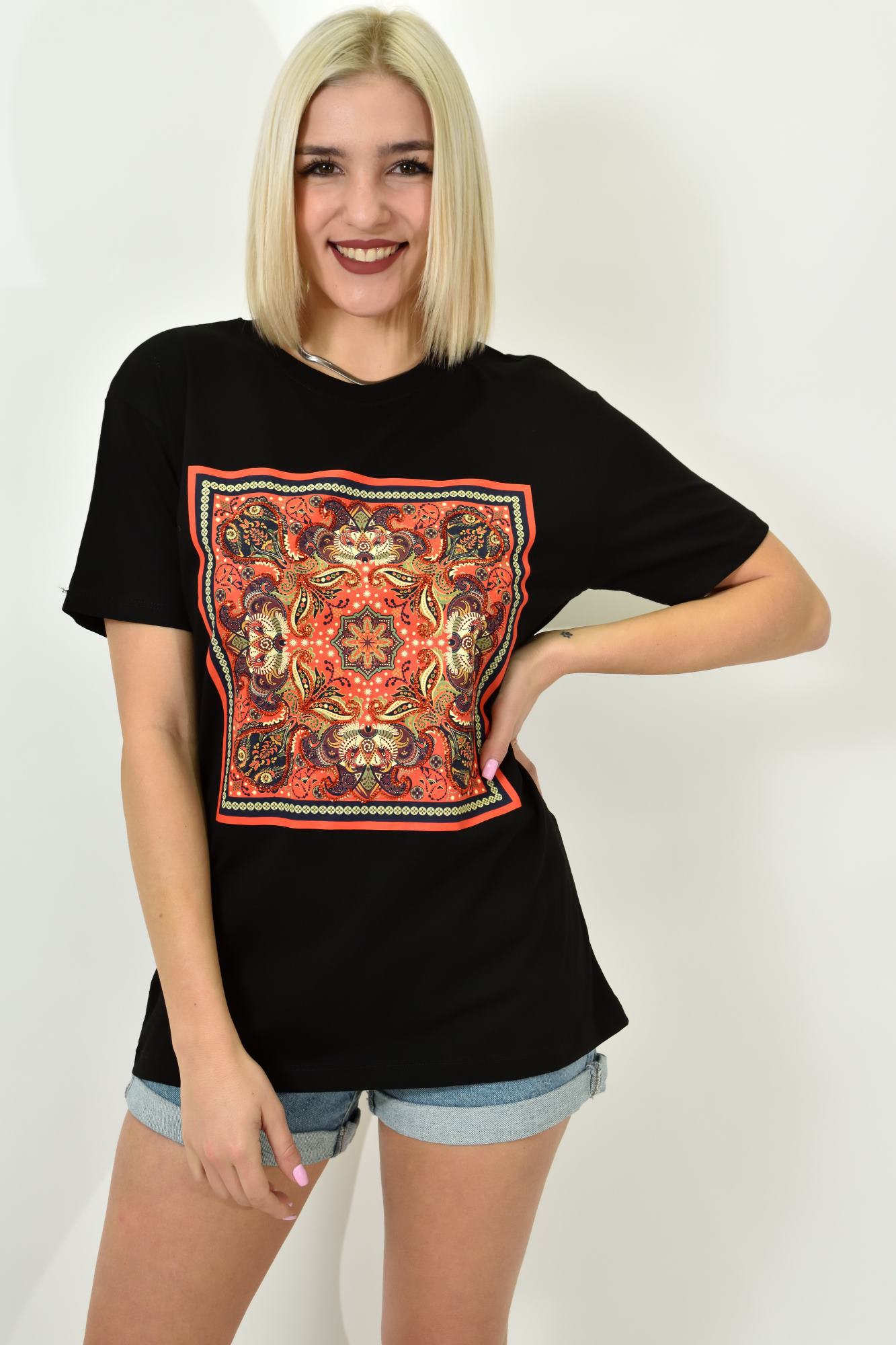 Γυναικείο T-shirt με σχέδιο Μαύρο 23158